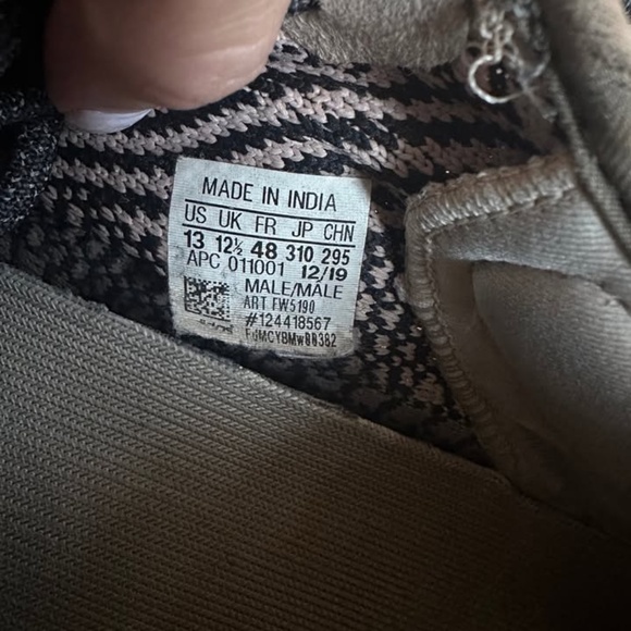 YEEZY BOOST 350 V2 YECHEIL multicolour size 13 - Picture 2 of 4